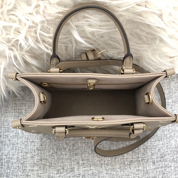 Louis Vuitton onthego pm turtle dove BRAND NEW - Picture 5 of 16